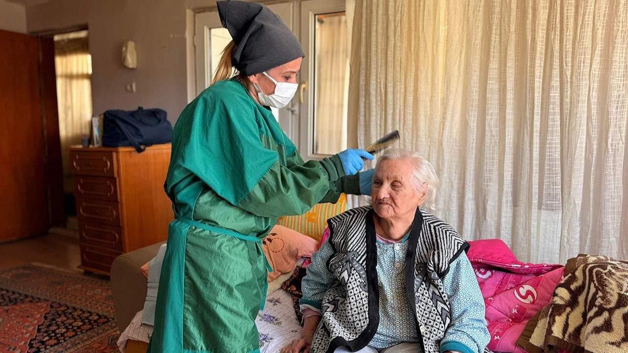 Belediyenin şefkat eli 2025’te binlerce eve ulaştı
