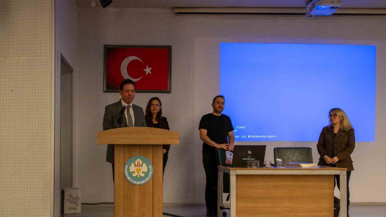 Manisa’da öğretmenlere "Maarif Modeli" tanıtıldı
