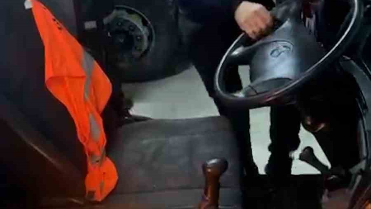 İtfaiye şoförüne yürek hoplatan sürpriz: "Anam anam benim ev"
