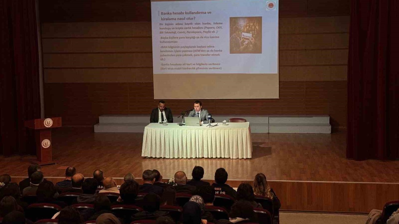 Fethiye’de lise öğrencilerine Bilişim Yoluyla Dolandırıcılık semineri
