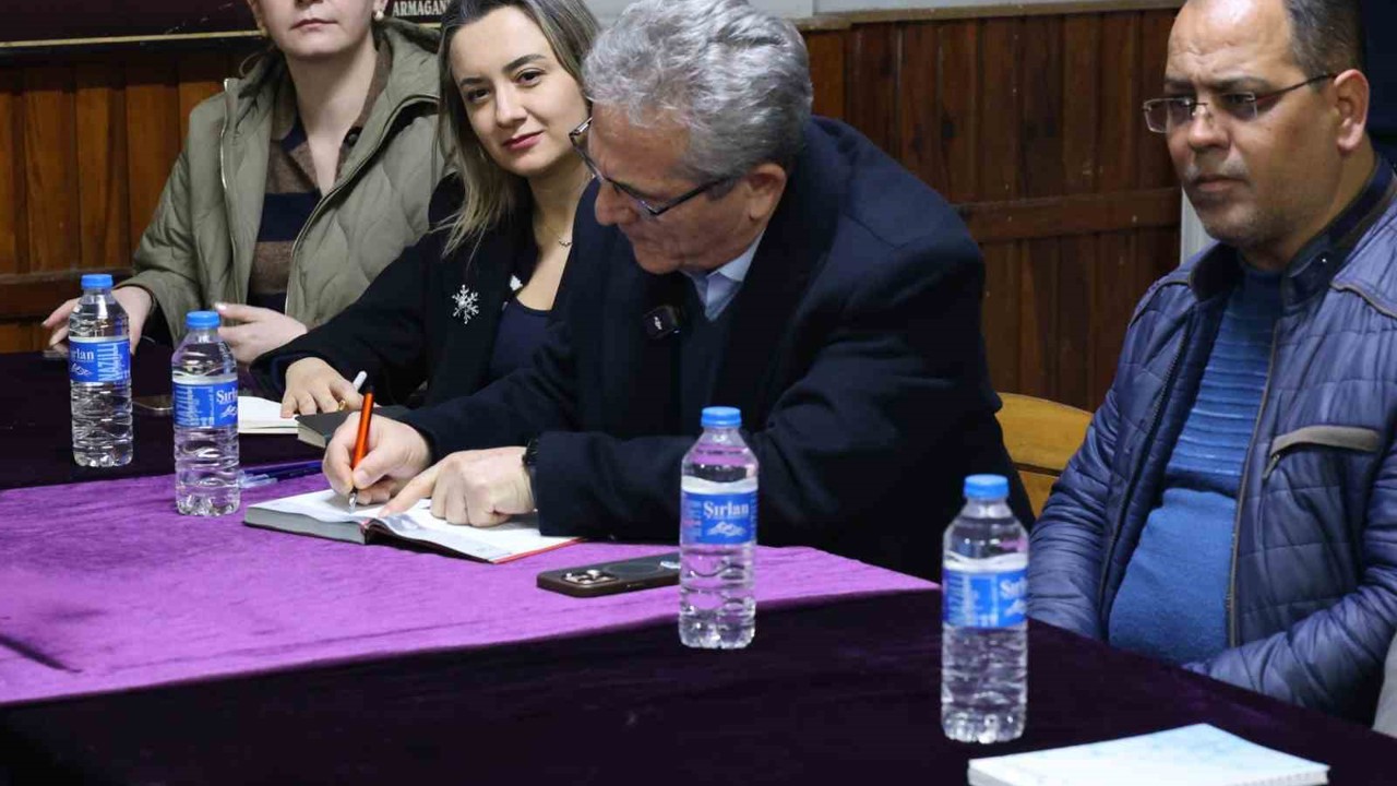 Başkan Tetik, Dumlupınar ve Sümer’de vatandaşları dinledi
