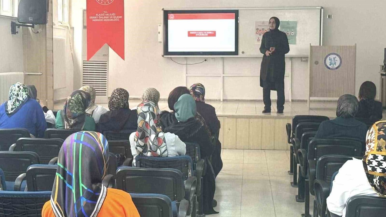 Elazığ’da kadına yönelik şiddetle mücadele eğitimi verildi
