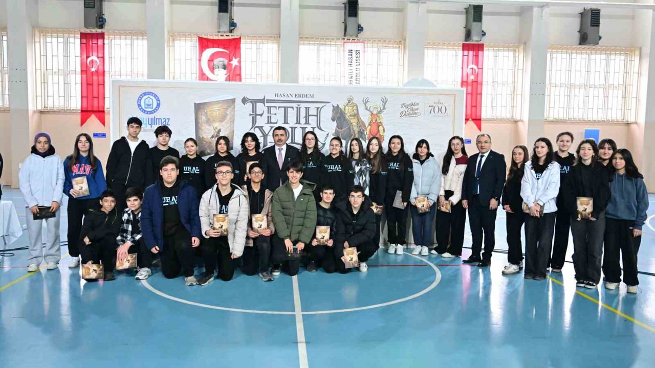 Yıldırım Belediyesi ’Fethin’ kitabını yazdı
