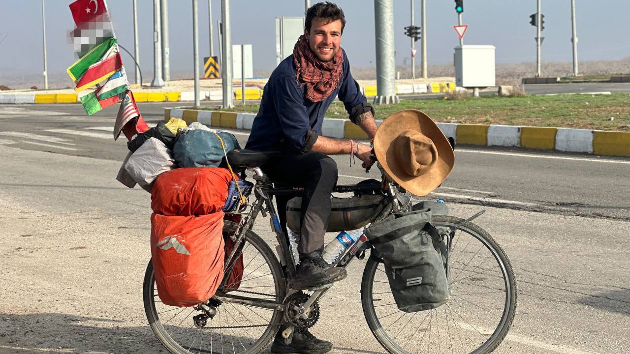 Dünya turundaki İtalyan gezginin Türkiye’deki ilk durağı Şanlıurfa oldu
