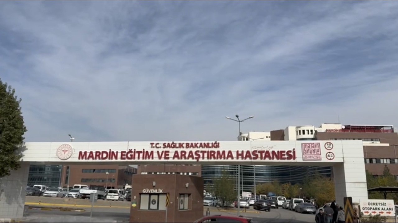 Mardin’de üçüncü kattan düşen çocuk ağır yaralandı
