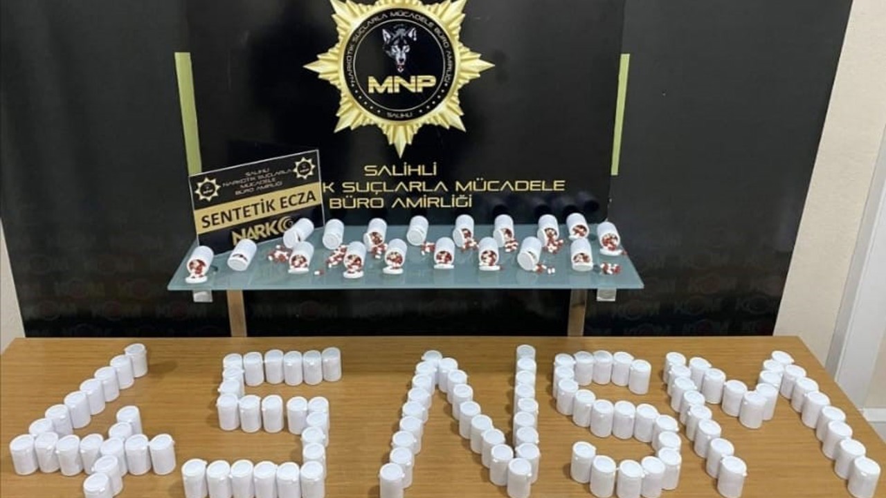 Manisa’da 14 bin 866 adet sentetik hap ele geçirildi
