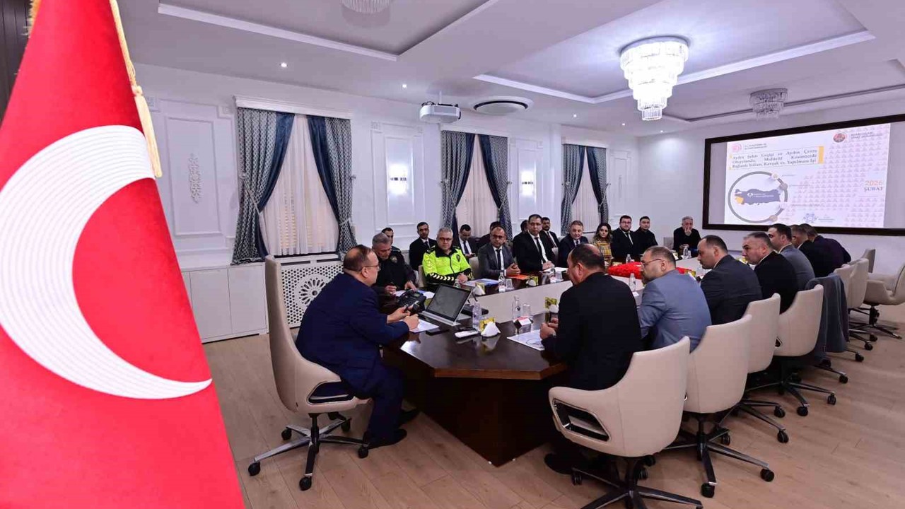 Aydın’ın ulaşımını rahatlatacak projeler ele alındı
