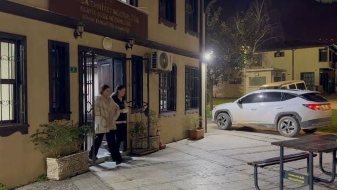 Bebek arabasındaki çantayı çalan şahıs Güven Timlerince yakalandı
