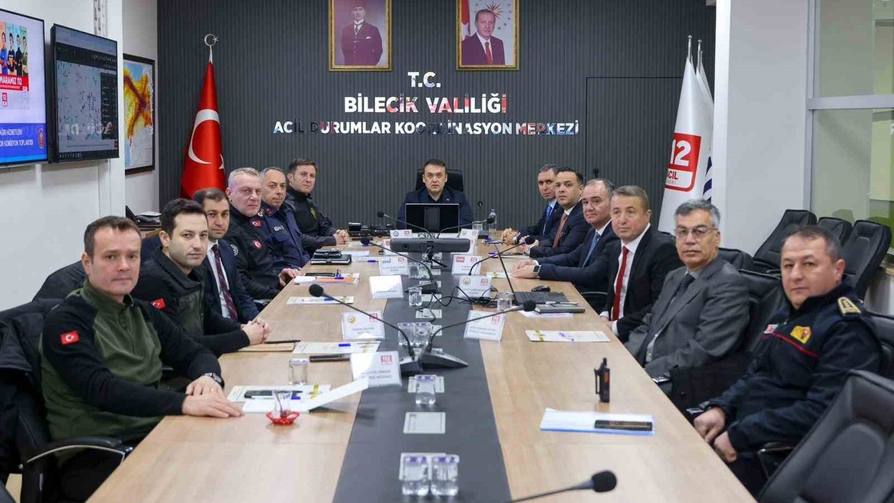 Bilecik’te 112 Acil Çağrı Hizmetleri İl Koordinasyon Komisyon Toplantısı yapıldı
