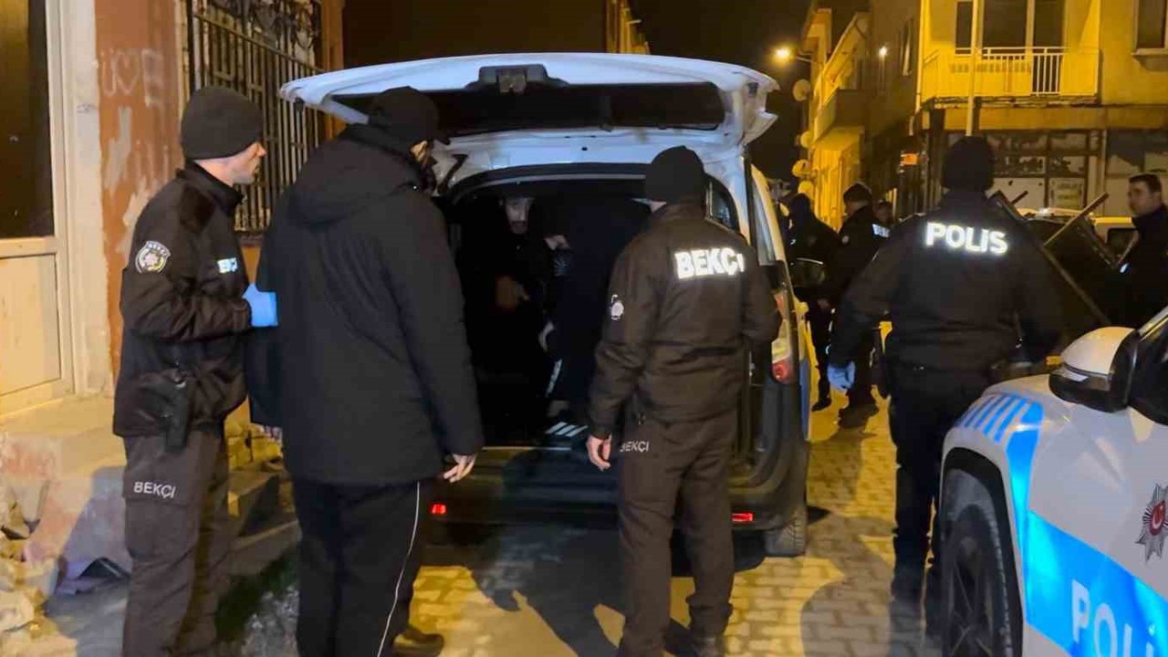 Edirne’de evde 18 düzensiz göçmen yakalandı
