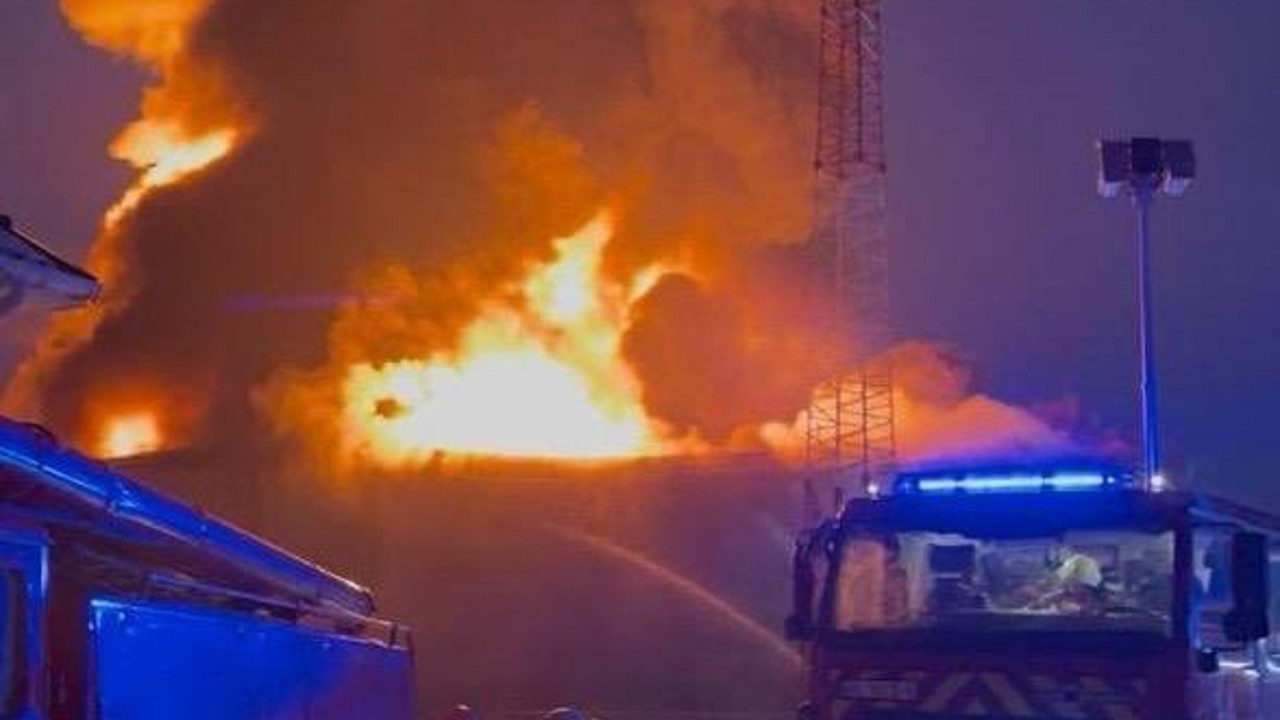 Rus petrolünün Ukrayna üzerinden transit geçişi askıya alındı
