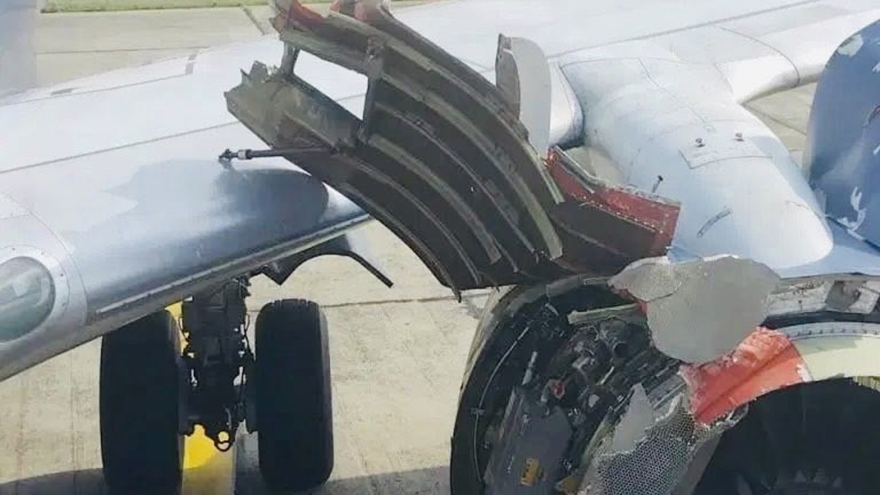 Nijerya’da motorundan patlama sesi yükselen yolcu uçağı acil iniş yaptı
