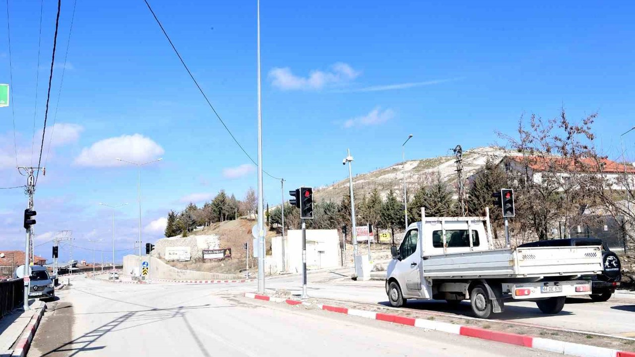 Malatya Büyükşehir Belediyesi tarafından trafikte yaşanan sorunların asgari sevi