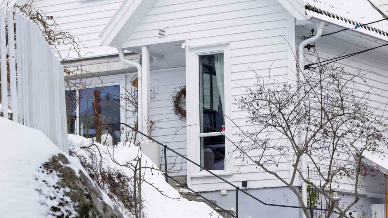 Norveç polisi, Epstein ile ilişkileri sorgulanan eski Başbakan Jagland’ın evini aradı
