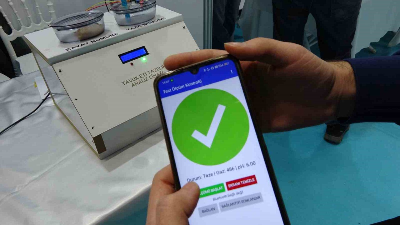 Samsunlu liselilerden tavuk eti zehirlenmesini önleyen cihaz
