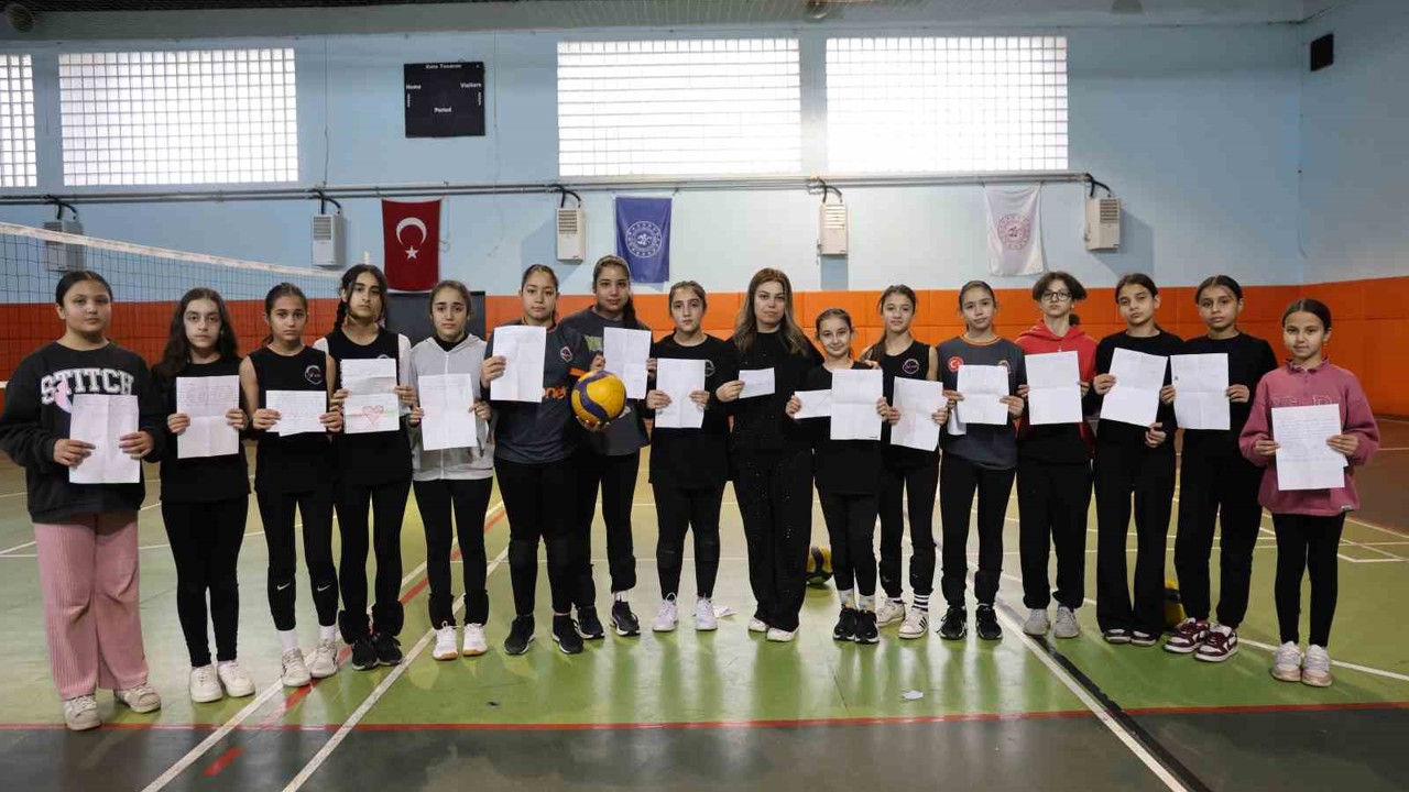 Enkazdan çıktı, umut oldu: "Kozan’dan Pazarcık’a Gönül Köprüsü"
