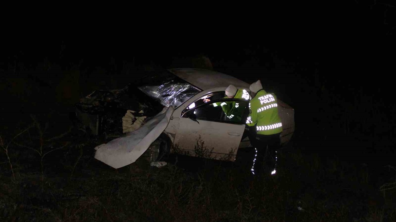 Kayseri’de uçuruma düşen otomobilin sürücüsü yaralandı
