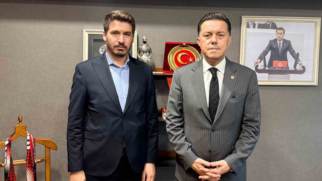 Milletvekili Hatipoğlu, AK Parti Odunpazarı Başkanı Bandırma’yı TBMM’nde ağırladı
