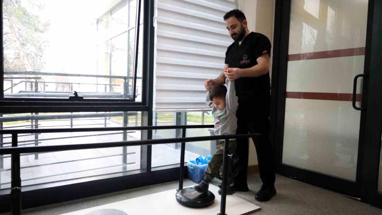 Minik Demir ilk adımları Gonca’da attı
