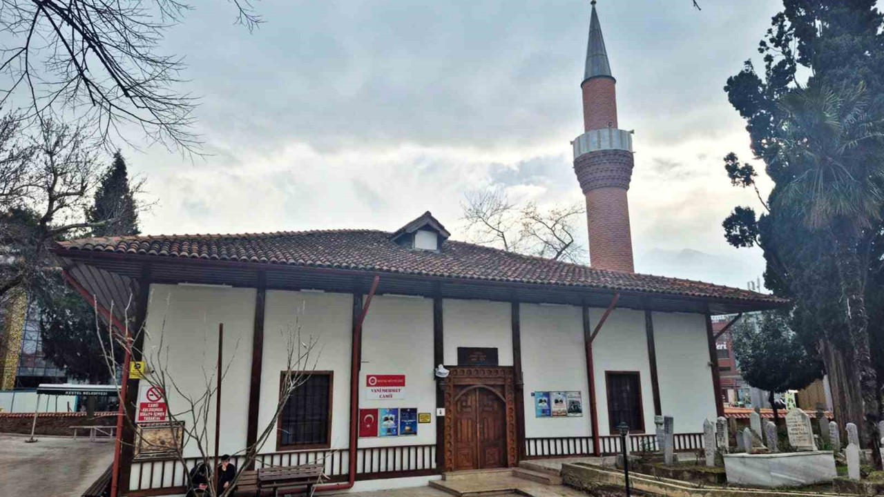 Kestel Vani Mehmet Camii’ne yakışan hizmet
