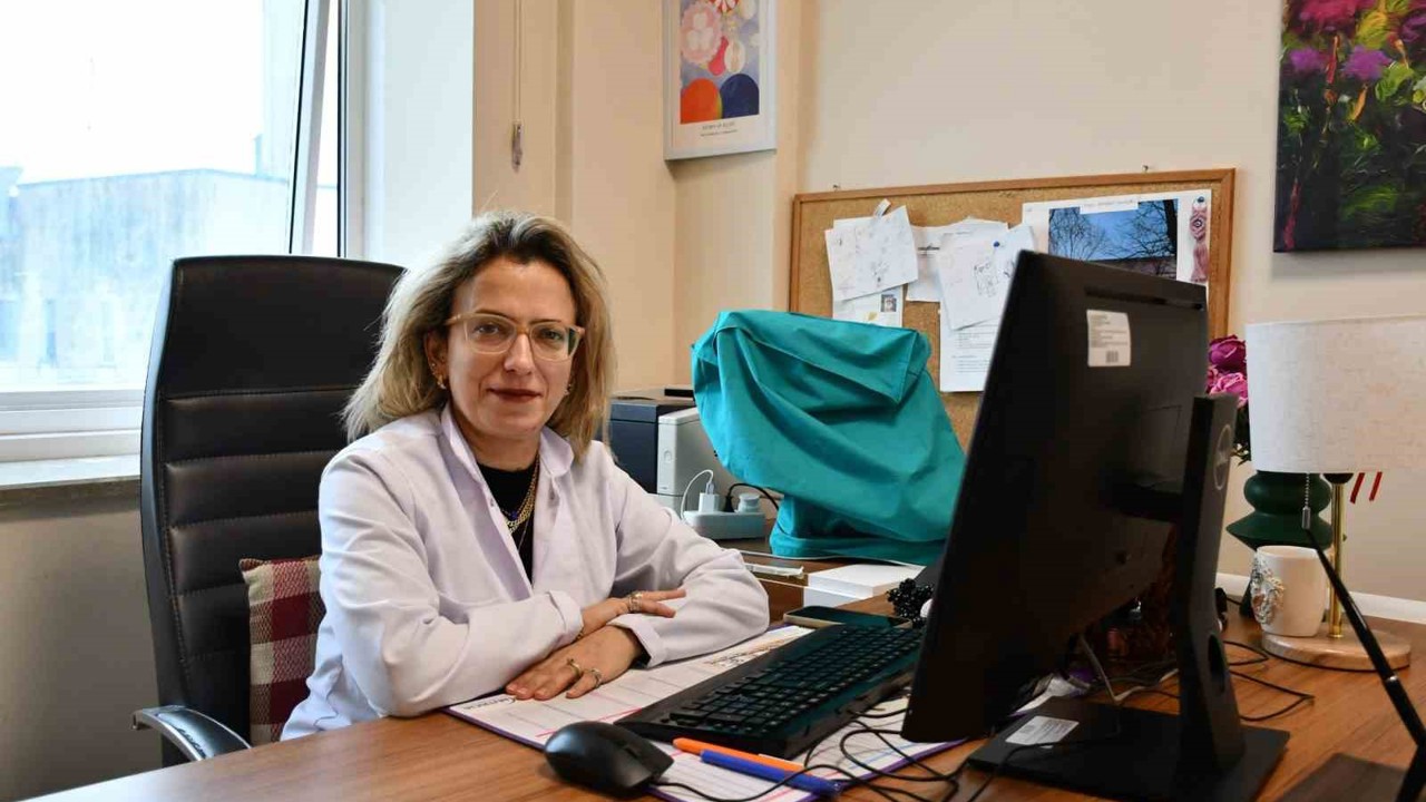Doç. Dr. Çakmak "Çocuklarda belirti sinsi olabilir"
