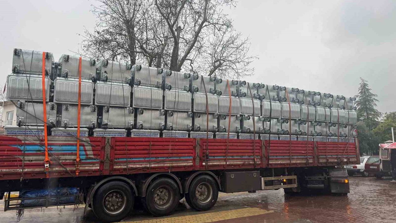 Sultanhisar’a 200 yeni çöp konteyneri
