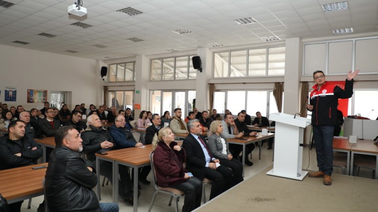 Bitki koruma ürünleri hakkında bilgilendirme toplantısı yapıldı
