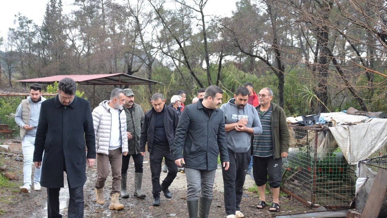 Köyceğiz Kaymakamı Kumcu, selden etkilenen bölgelerde incelemelerde bulundu
