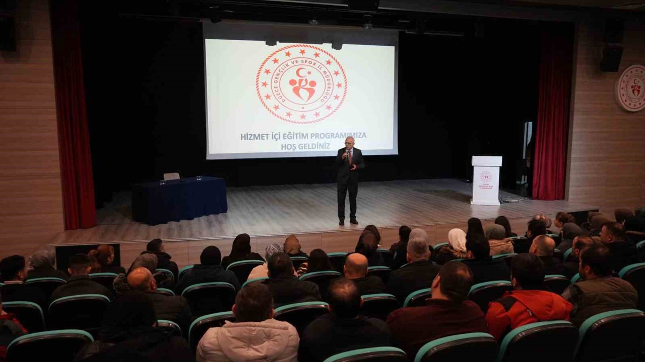 Mesleki hizmet içi eğitimler sürüyor
