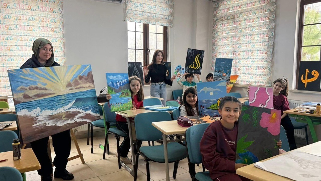 Yeşilyurt Belediyesi’nden çocuklara sanat dolu bir yolculuk
