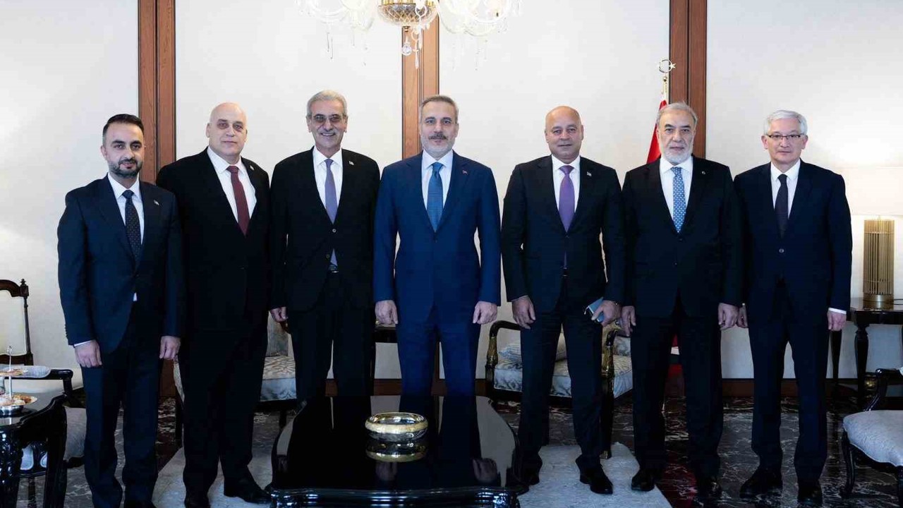 Bakan Fidan, GYUK Başkanı Ali Şaat’ı kabul etti
