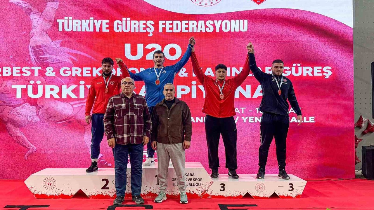 U20 Serbest Güreş Türkiye Şampiyonası’nda ikinci gün tamamlandı
