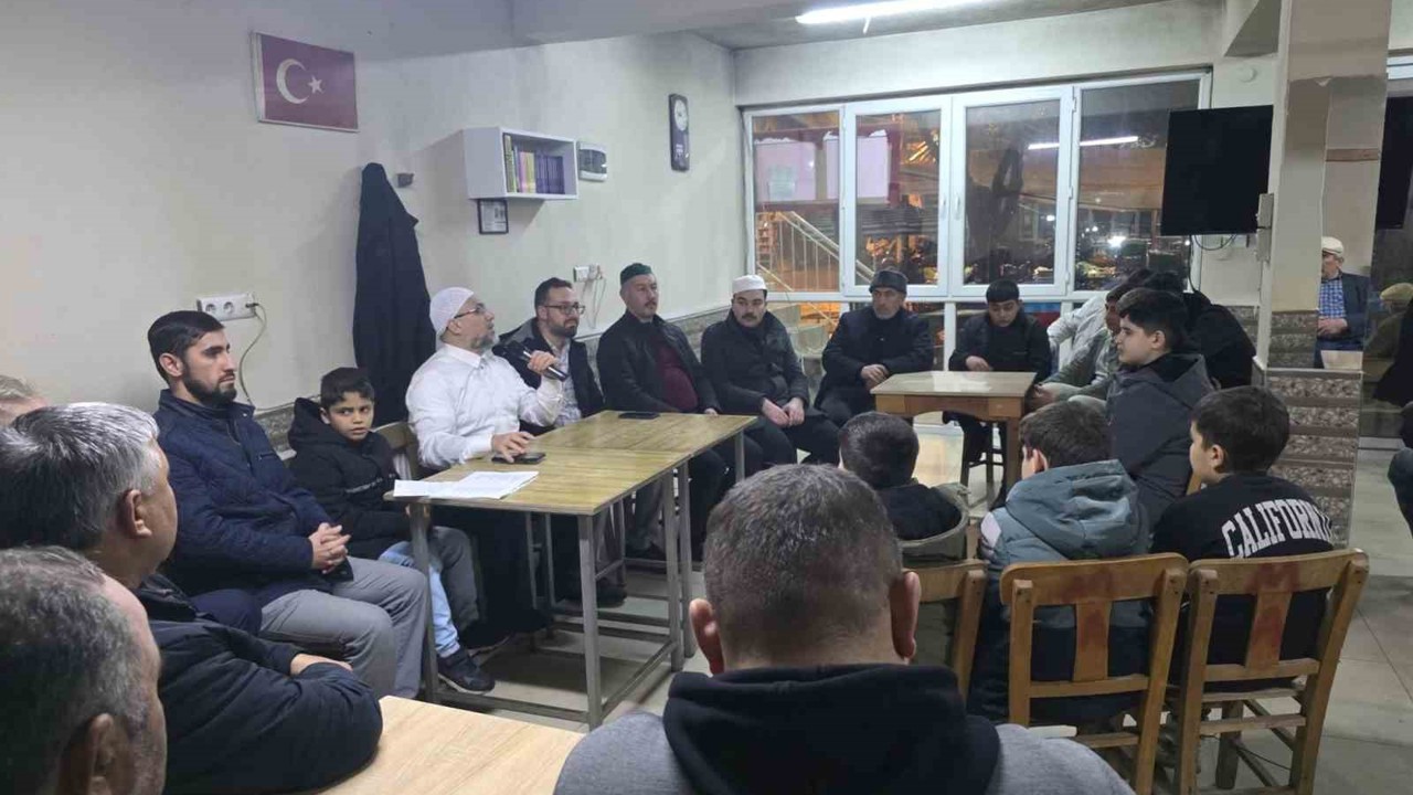 Köşk Başçayır’da maneviyat dolu gece
