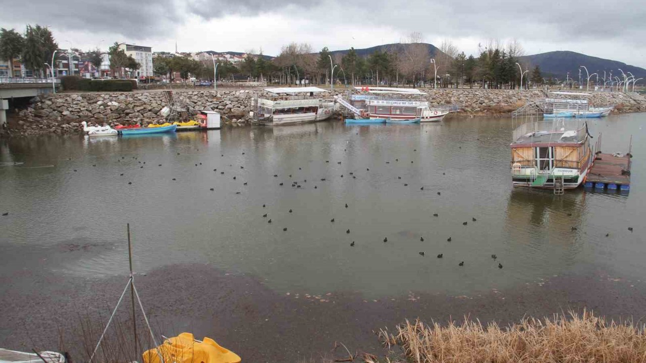 Son yağışlar Beyşehir Gölü’ne can suyu oldu

