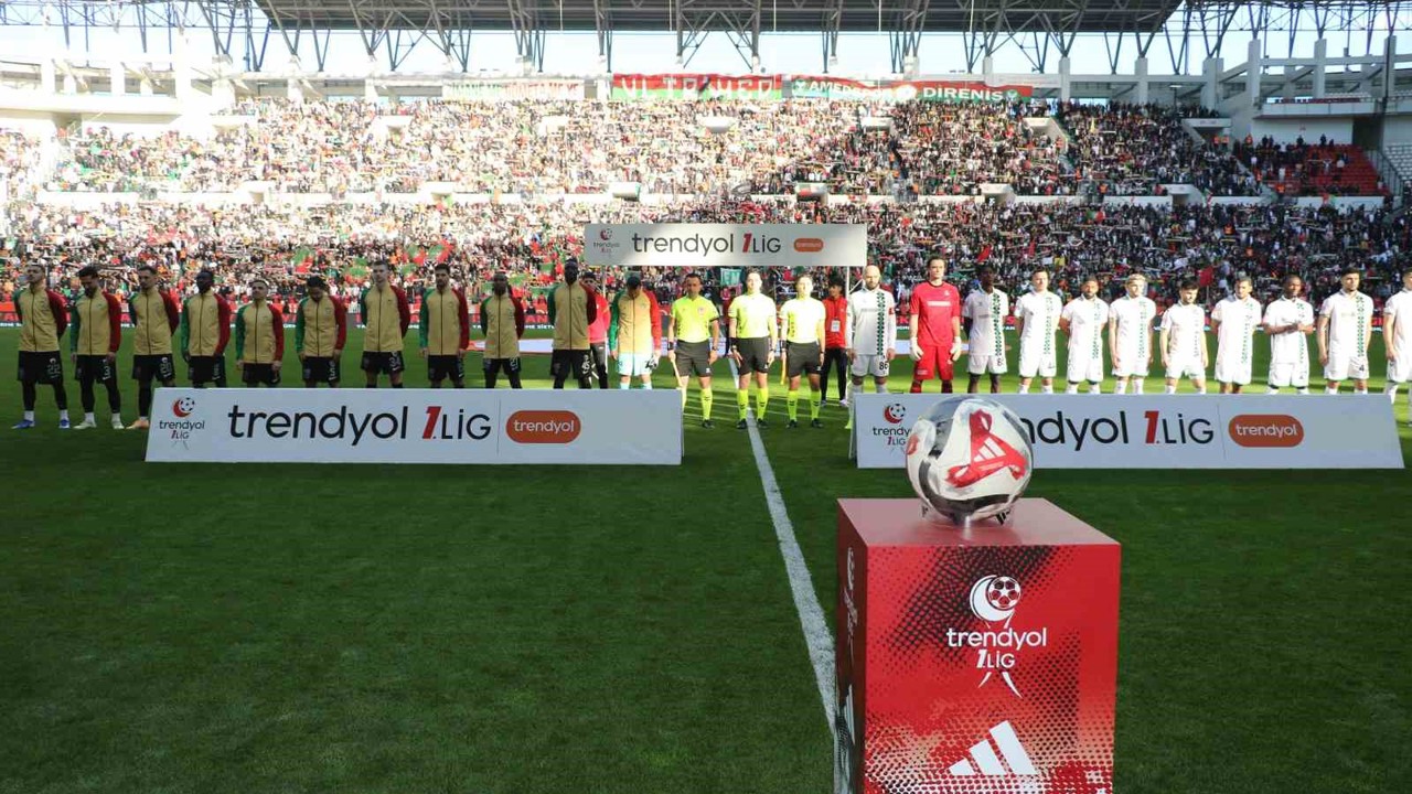 Trendyol 1. Lig: Amed Sportif Faaliyetler: 1 - Sakaryaspor:  1
