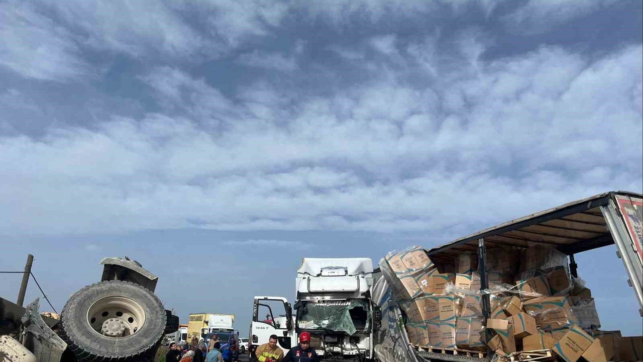 Manisa’da korkutan kaza: 1’i çocuk 5 yaralı
