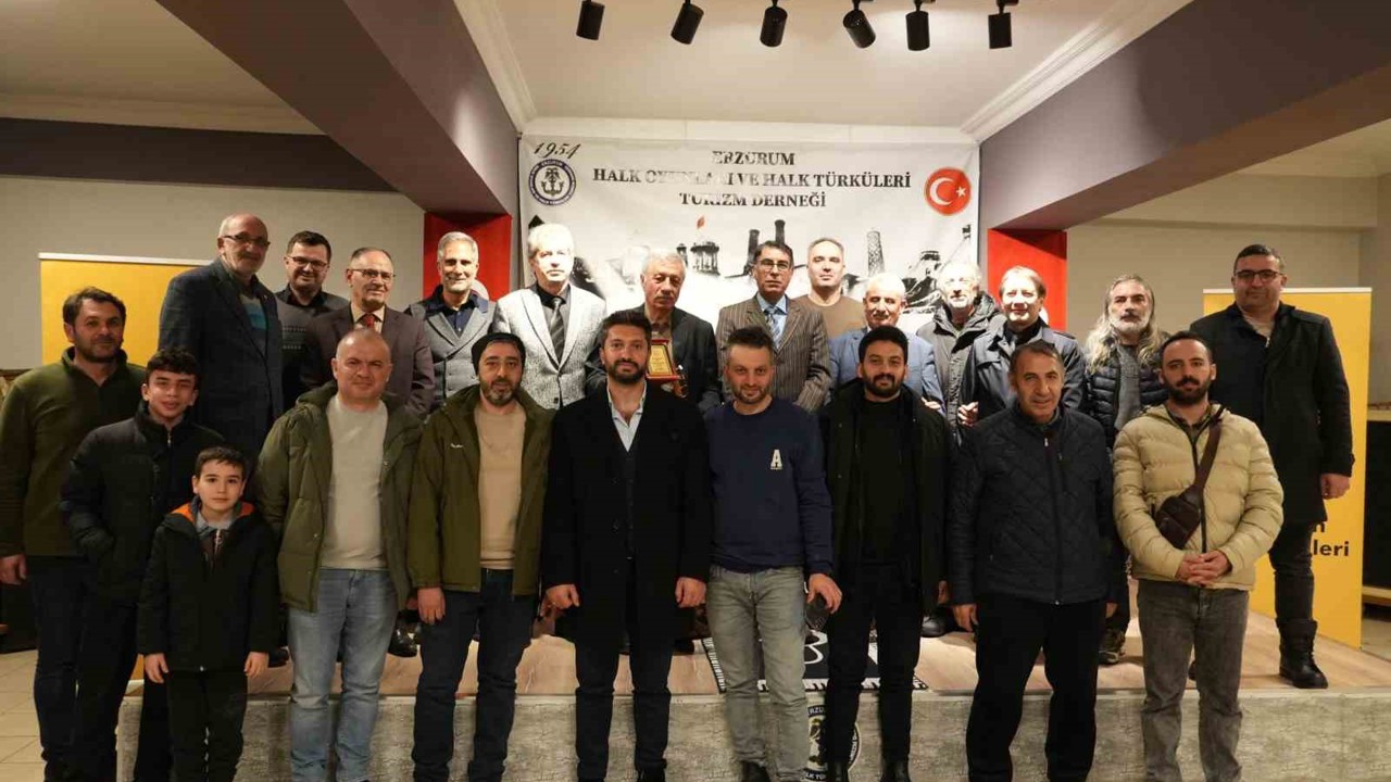 Erzurum’da âşıklık geleneğine dolu dolu bir akşam
