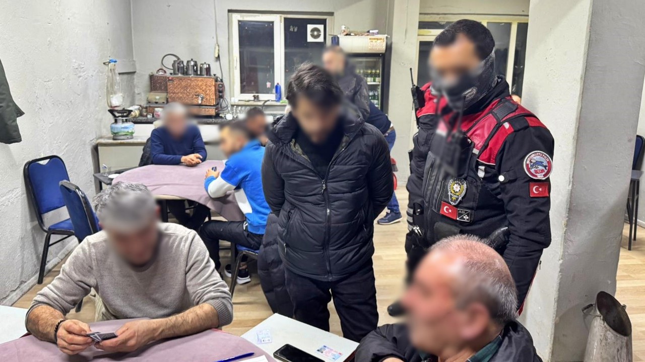 Dazkırı’da kahvehane ve eğlence mekanlarına yönelik denetim
