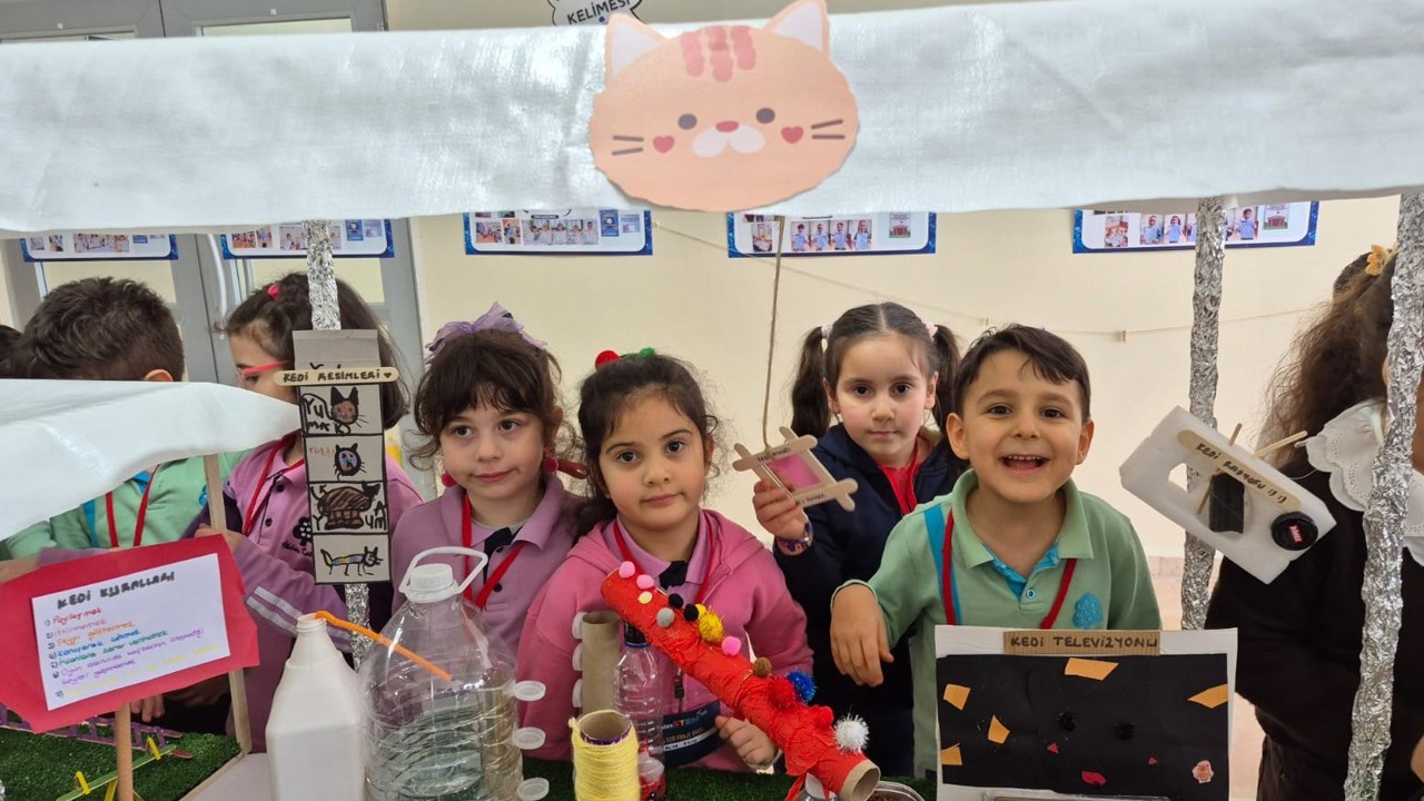 İhlas Koleji STEM Fuarı’nda öğrencilerden gerçek hayat sorunlarına projeler
