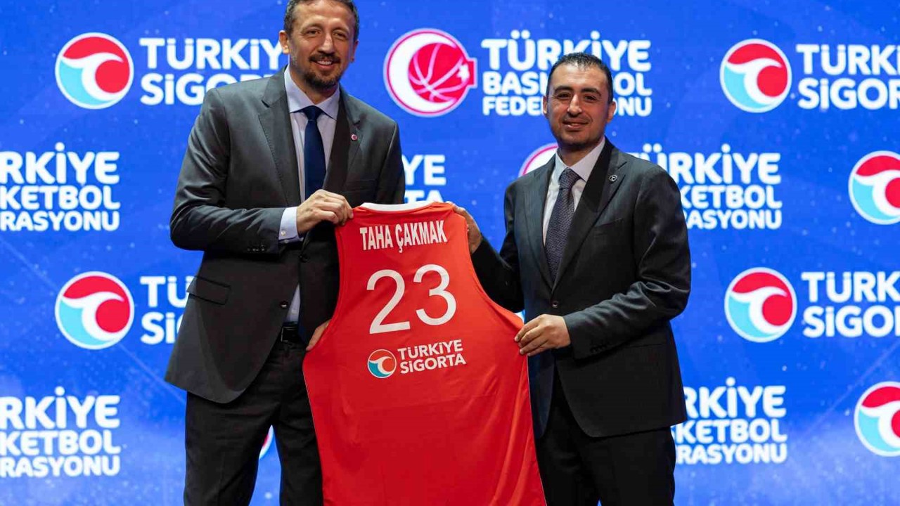 Türkiye Basketbol Federasyonu ile Türkiye Sigorta arasında Milli Takımlar ana sponsorluk anlaşması yenilendi

