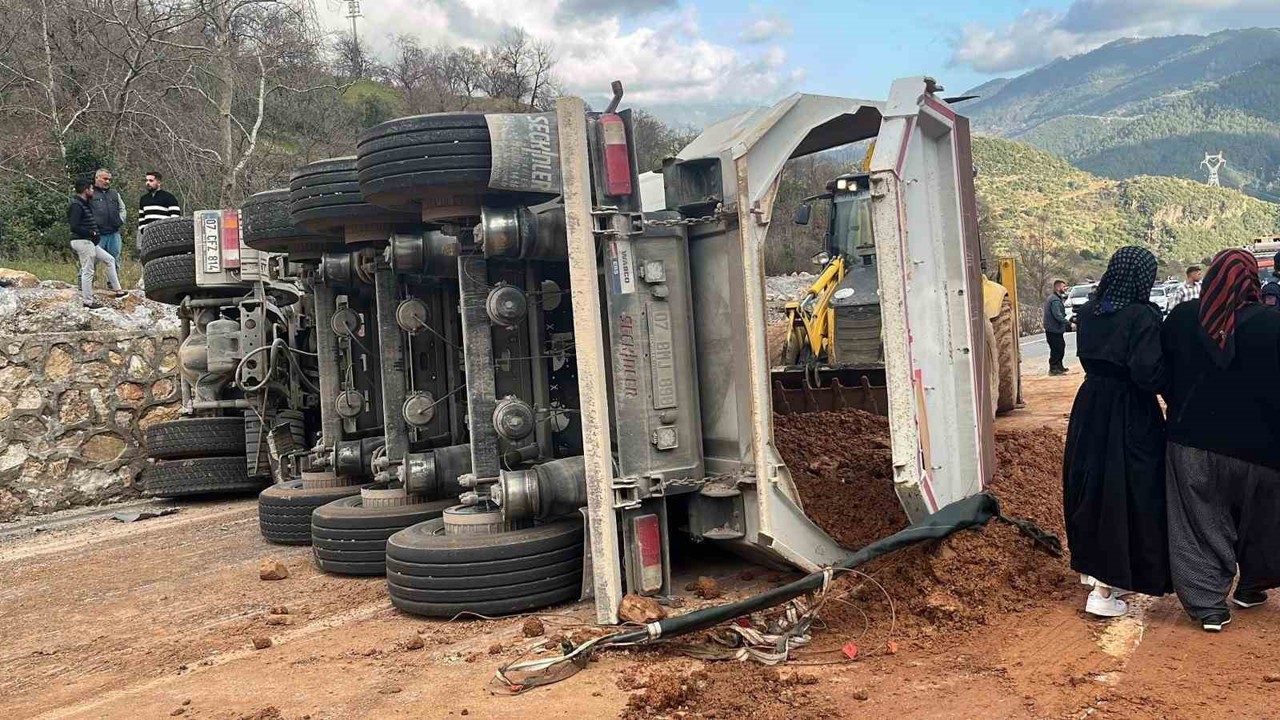 Alanya’da 1 kişinin öldüğü kazada tır şoförü tutuklandı

