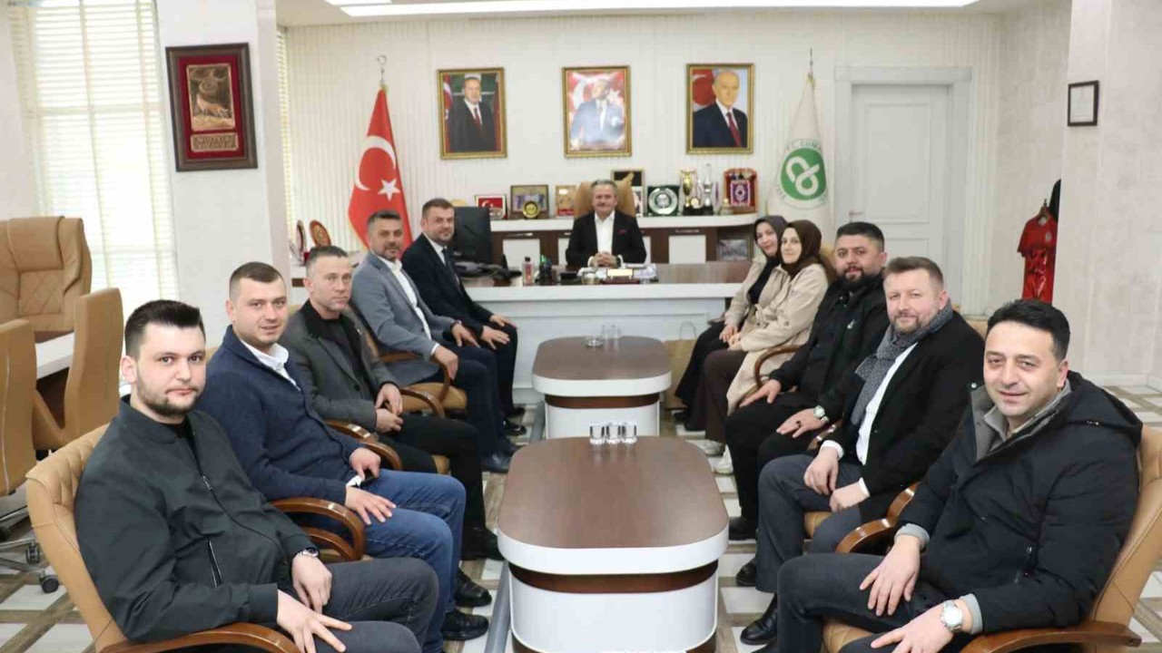 Cumayeri Esnaf ve Sanatkarlar Odasından anlamlı buluşma
