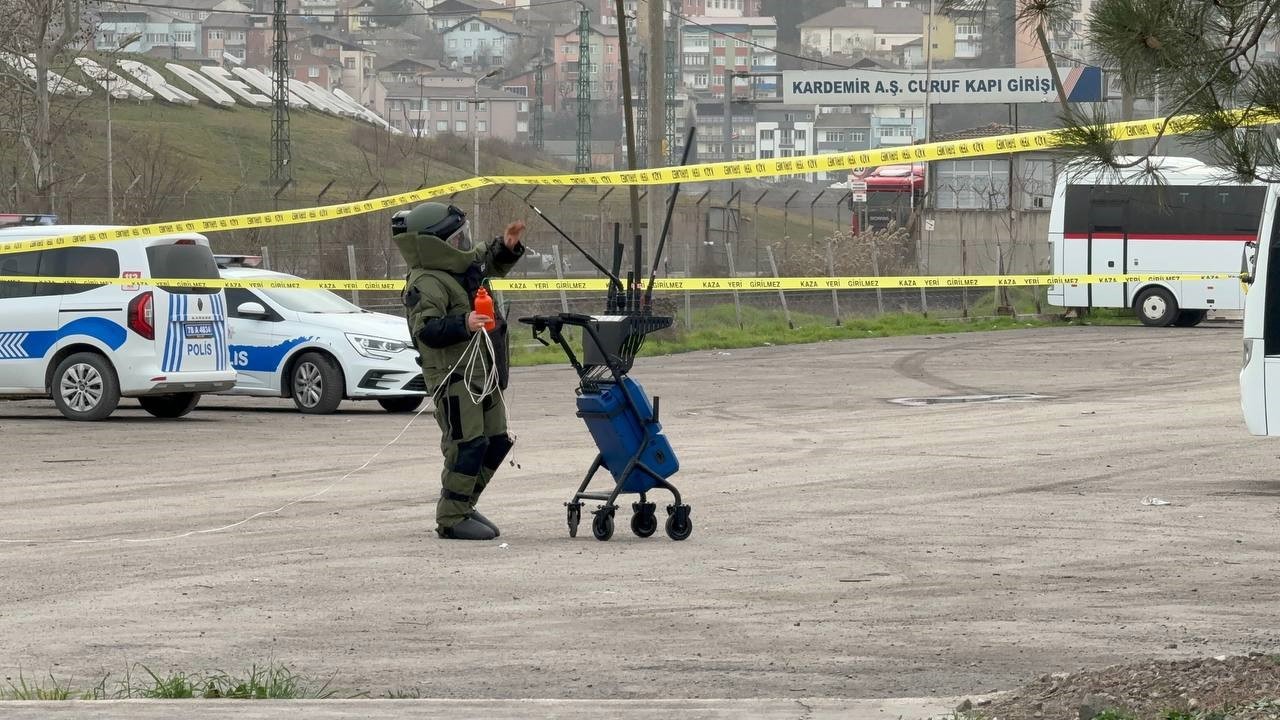 Sahipsiz valiz polisi harekete geçirdi
