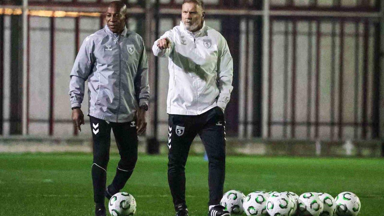 Thorsten Fink, Samsunspor’un başında ilk antrenmanına çıktı
