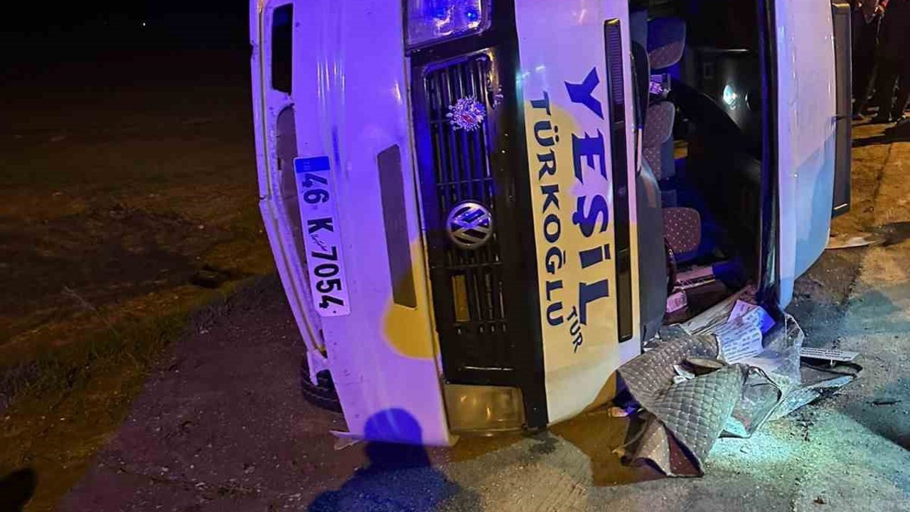 Kahramanmaraş’ta minibüs kazası: 10 yaralı
