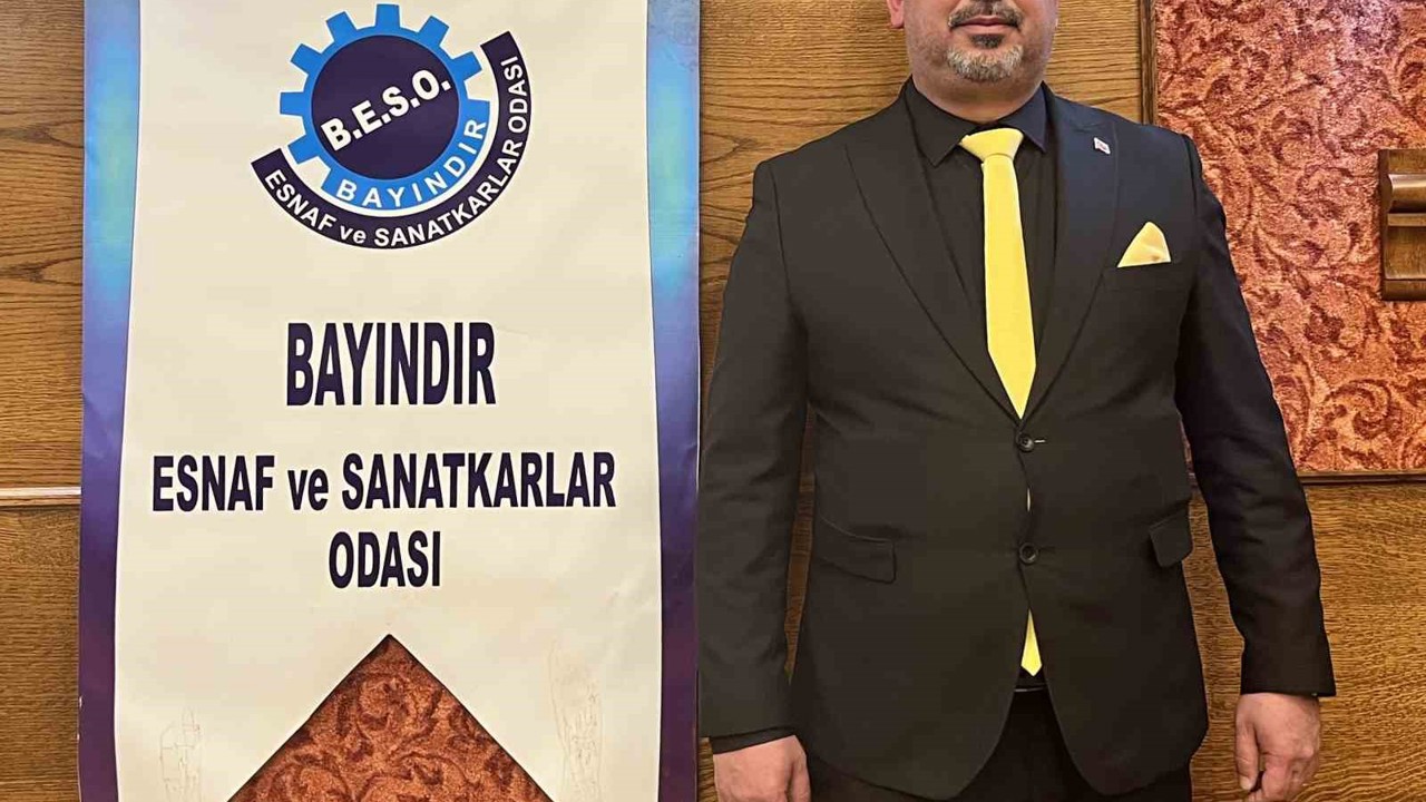 Bayındır Esnaf ve Sanatkârlar Odası’nda Enis Macit güven tazeledi
