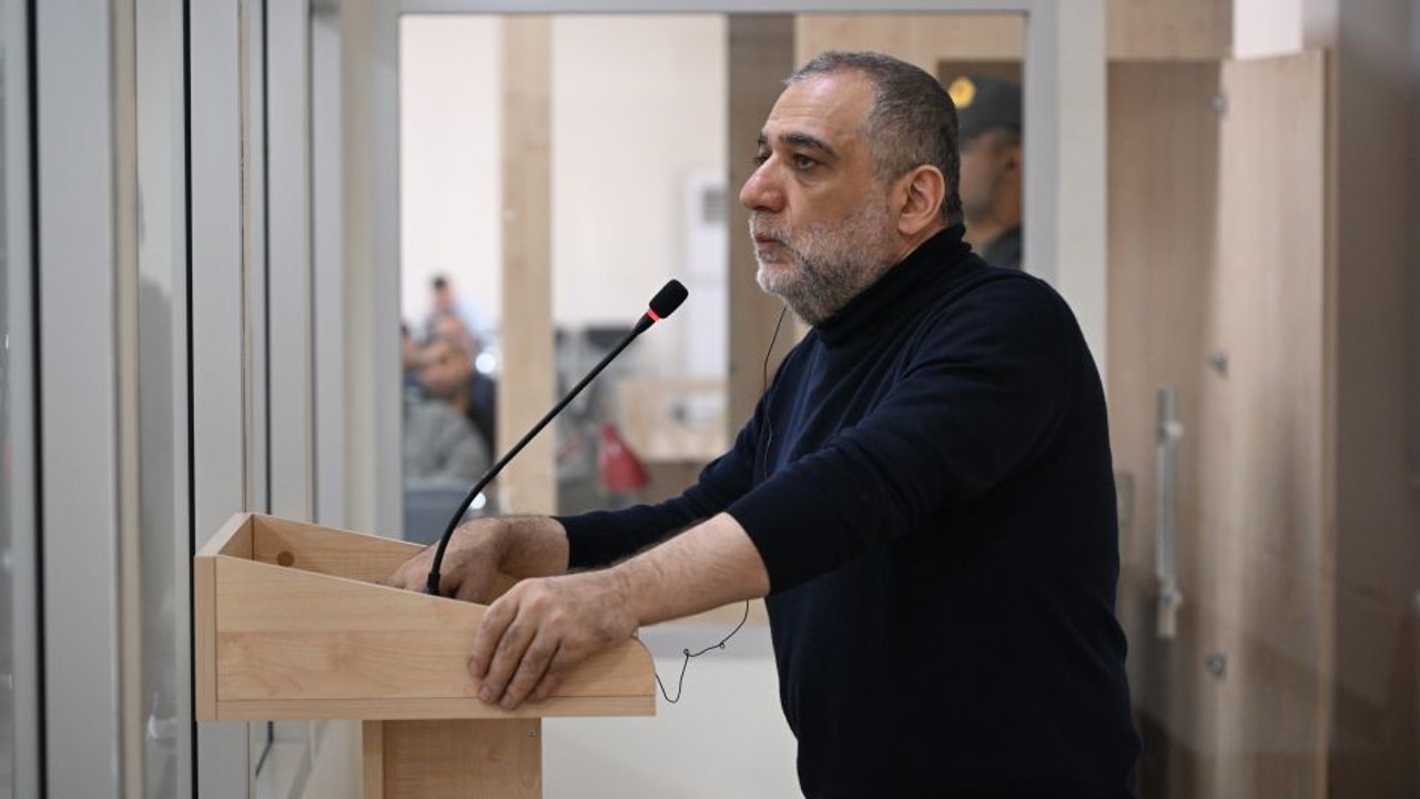 Karabağ’daki eski sözde Ermeni rejimin yöneticilerinden Vardanyan’a 20 yıl hapis
