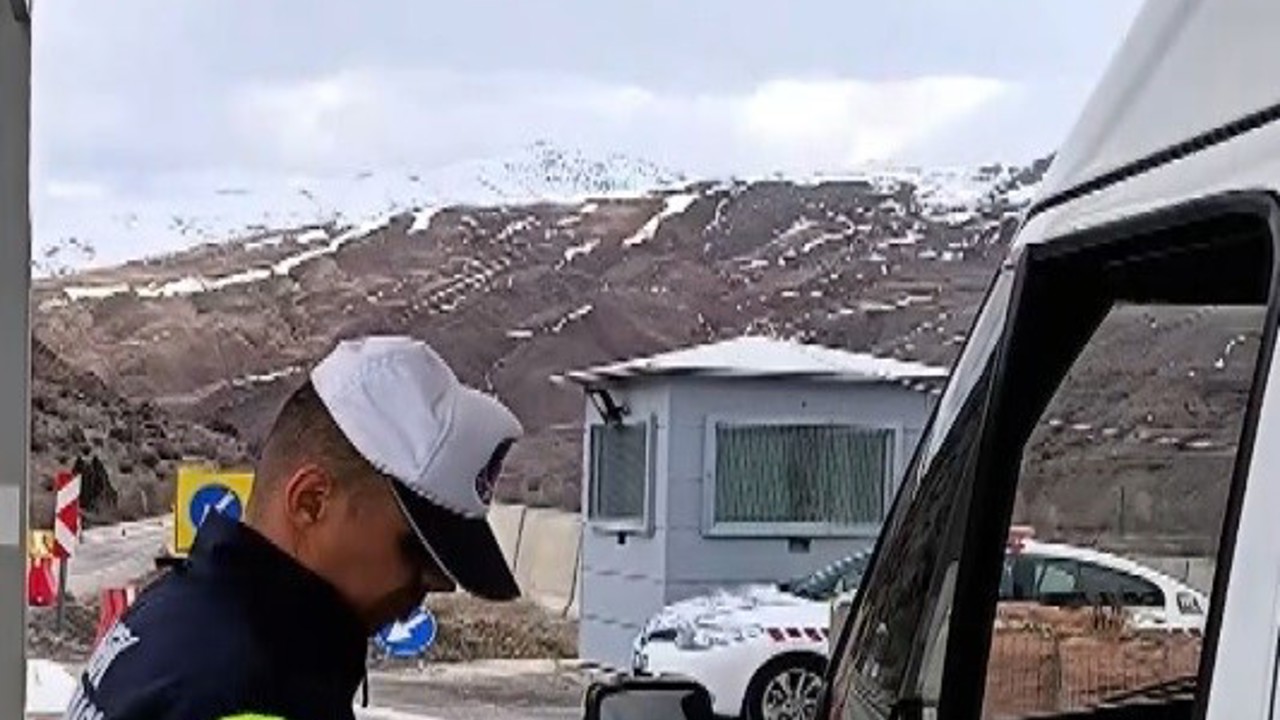 Trafik jandarmasından sivil denetim uygulaması
