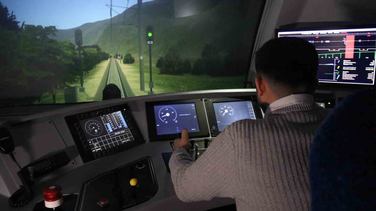 Geleceğin makinistleri bu merkezde yetişiyor
