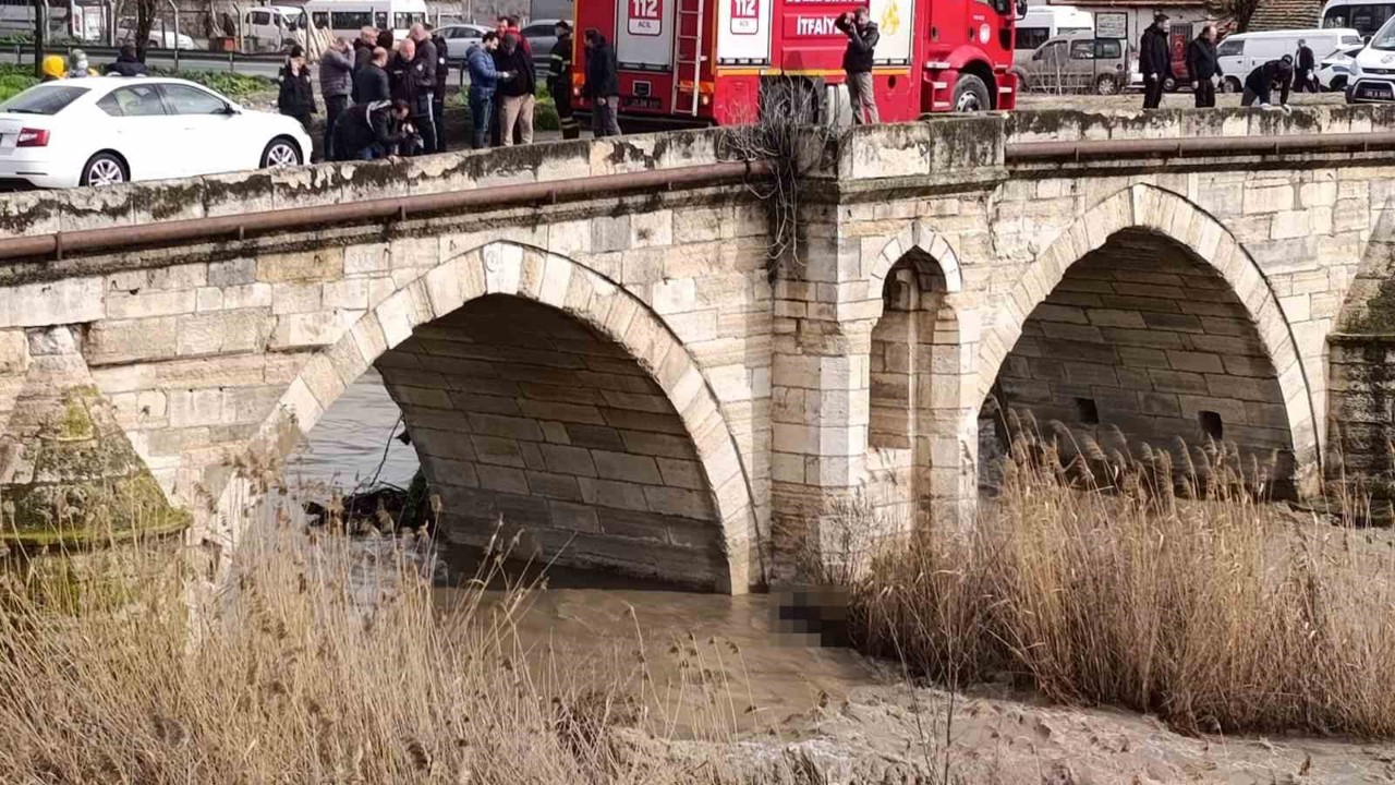 Lüleburgaz’da dere yatağında ceset bulundu
